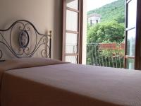 B&B Colsantangelo - Albergo La Casa Nel Bosco - Bed and Breakfast Colsantangelo