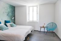Double room with external private bathroom