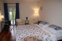 Zweibettzimmer mit eigenem Bad