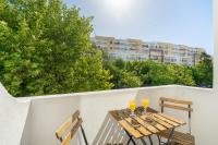 Warm Yellow Albufeira - B&B