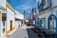 House in the Historic Center- Portimão - Chambres d’hôtes Portimão