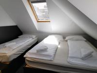 Triple Room - Attic