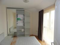 One-Bedroom Apartment with Balcony
