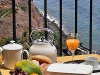 Zeza´s Sky - B&B Calheta
