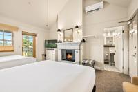 Camera Deluxe con 2 Letti Matrimoniali