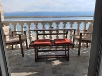 Appartement met 1 Slaapkamer, Uitzicht op Zee en een Balkon. 
