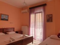 Triple Room with Terrace