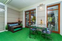 Luxury Yacht z tarasem - Neptun Park Jelitkowo by OneApartments - Chambres d’hôtes Gdańsk