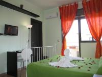 Chambre Lit King-Size avec Balcon
