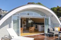 The Boatshed, Luxury Waterfront Accommodation - B&B Raglan
