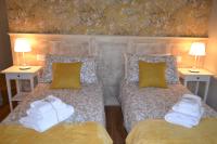 Großes Doppel-/Zweibettzimmer