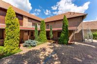Varázskő Apartman Gyula - B&B