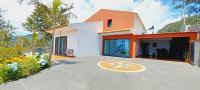 Villa Luz - Family House Vacations- Large Private Outdoor Area - Chambres d'hôtes Santa Cruz