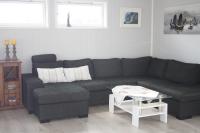 Odderhei, spacious & family friendly house, sunny veranda - B&B Kristiansand