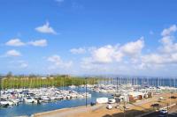 Appartement neuf vue Marina étang Z'abricot FDF - Ferienwohnung Fort-de-France