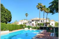 Doña Carlota Gardens, Sea views, Pool, Restaurant - B&B Torremolinos