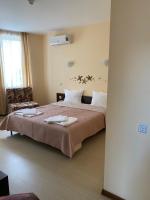 Doppelzimmer mit Stadtblick