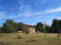 LE CLOS VARNAY - Bed and Breakfast Meusnes