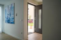 Appartamento con 3 Camere da Letto, Vista Mare Parziale e Piscina Privata