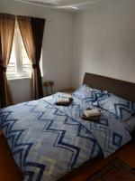 Chambre Double avec Toilettes Communes