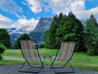 MOM - Alpine Boutique Apartments, Grindelwald gletscher, Eiger View Terrace Studio - B&B