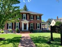 B&B Herkimer - Grand Colonial Bed and Breakfast - Bed and Breakfast Herkimer