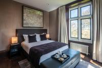 King Room with Bath and Shower.