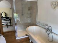 Kamer met Kingsize Bed en Balkon
