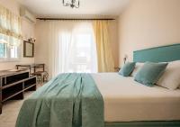 One-Bedroom Apartment - Split Level