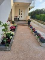 Apartmani Sara - Bed and Breakfast Bibinje