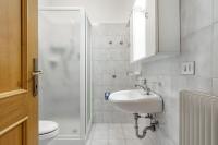 Apartamento de 2 dormitorios con vistas al lago