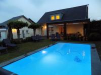 B&B Maaseik - Villa Maas & Kempen - Bed and Breakfast Maaseik