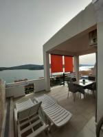 Apartment Marija - B&B Tisno