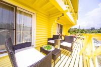 Awaji Large Log house in Goshiki 2 - B&B