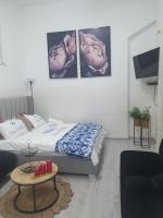 Tzimer Lana - Bed and Breakfast Arad