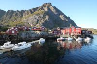 Å-Hamna Rorbuer - B&B Å