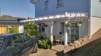 Gästehaus Zum Klabautermann - B&B Ostseebad Göhren