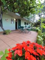 Independent apartment with a fabulous patio - Casa Penny - B&B Cisano sul Neva
