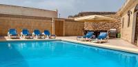 Hofra Farmhouse - B&B