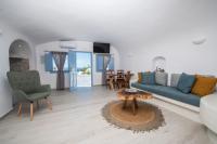 Suite Deluxe Scavata nella Roccia con Vasca Idromassaggio all’Aperto, Vista Mare e Tramonto