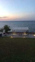 Venetico Beachfront Apartments & Suites - 2 Bedroom Apartment - B&B Argási