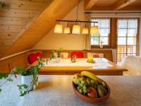 Two-Bedroom Maisonette Apartment with Balcony with views in the Green