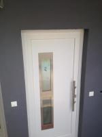 Appartamento con 1 Camera da Letto e Balcone - Piano Terra 
