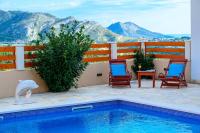 B&B Solin - NEW! Apartment with private pool near Split - Bed and Breakfast Solin