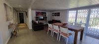 DullVino House Dullstroom - B&B