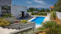 B&B Krk - Luxury Villa Subventus - Bed and Breakfast Krk