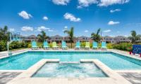 Energetic Bright 9 Bdrm Villa With Theater at Encore - Bed and Breakfast Orlando