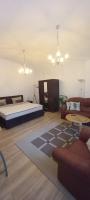 LUNA - Bed and Breakfast Oradea