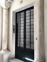 Luminoso y amplio apartamento en el centro histórico de Sevilla - B&B Siviglia