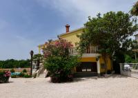 Comfort Two-Bedroom Apartment - Ground Floor